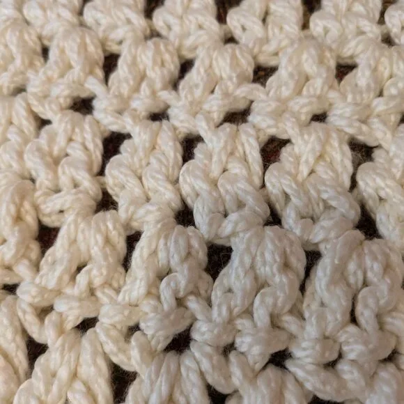 Crochet White House Black Market Vest - Picture 7 of 11